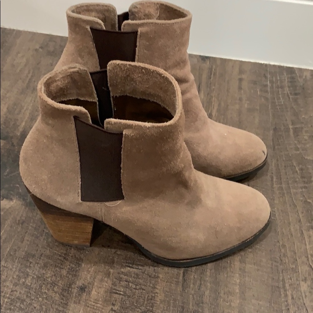 Booties - Picture 3 of 4
